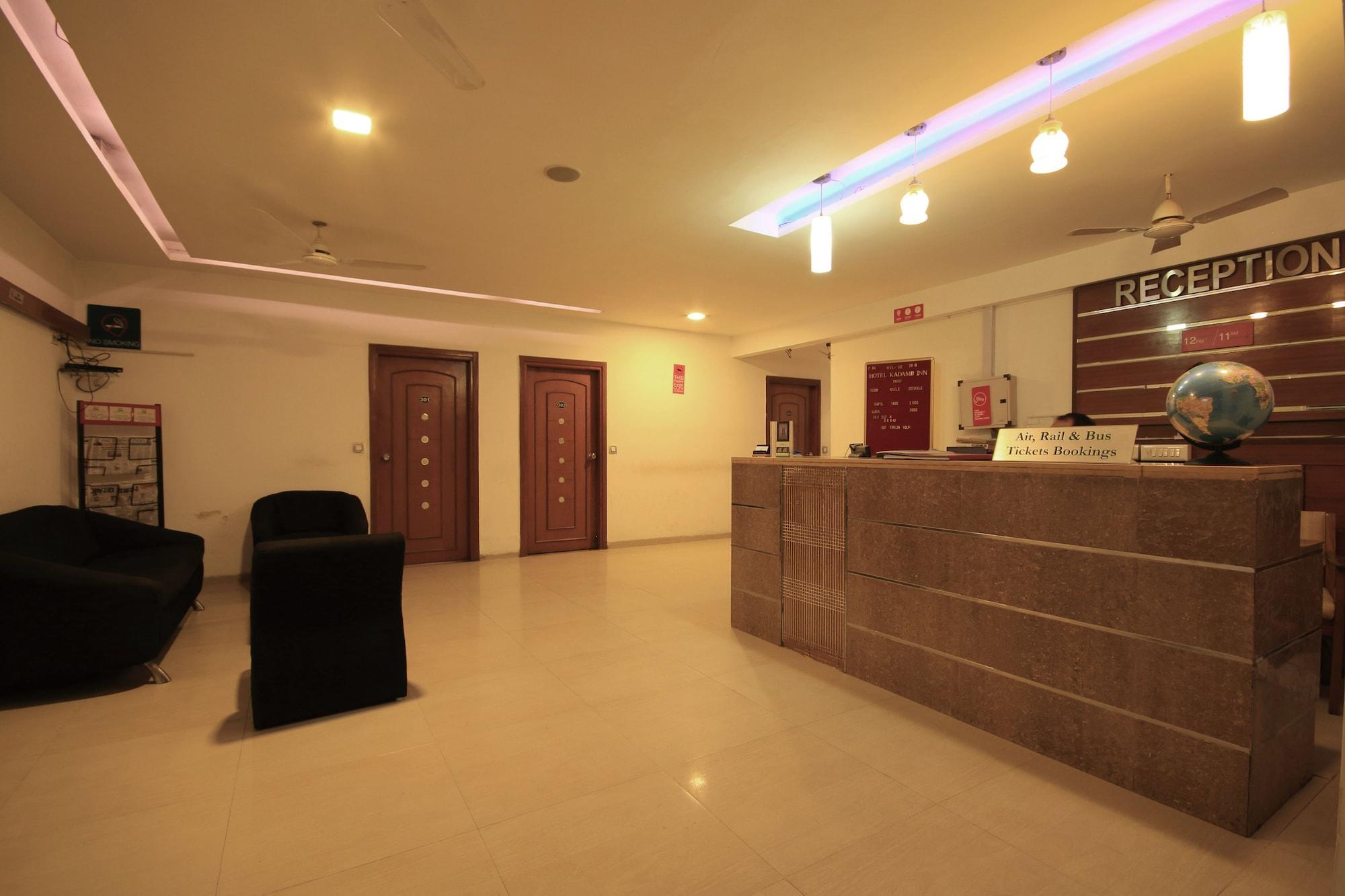 OYO 891 Hotel Kadamb Inn Ahmedabad Bagian luar foto